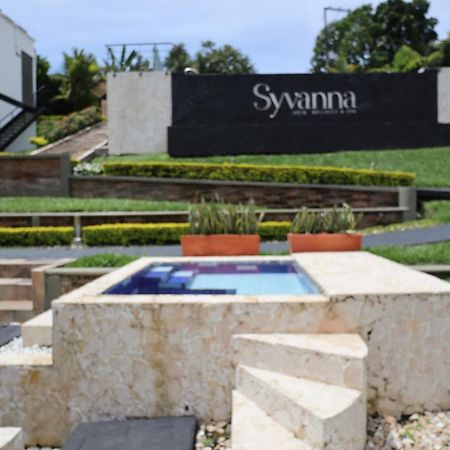 Hotel Syvanna Wellness And Spa Cerritos Ngoại thất bức ảnh