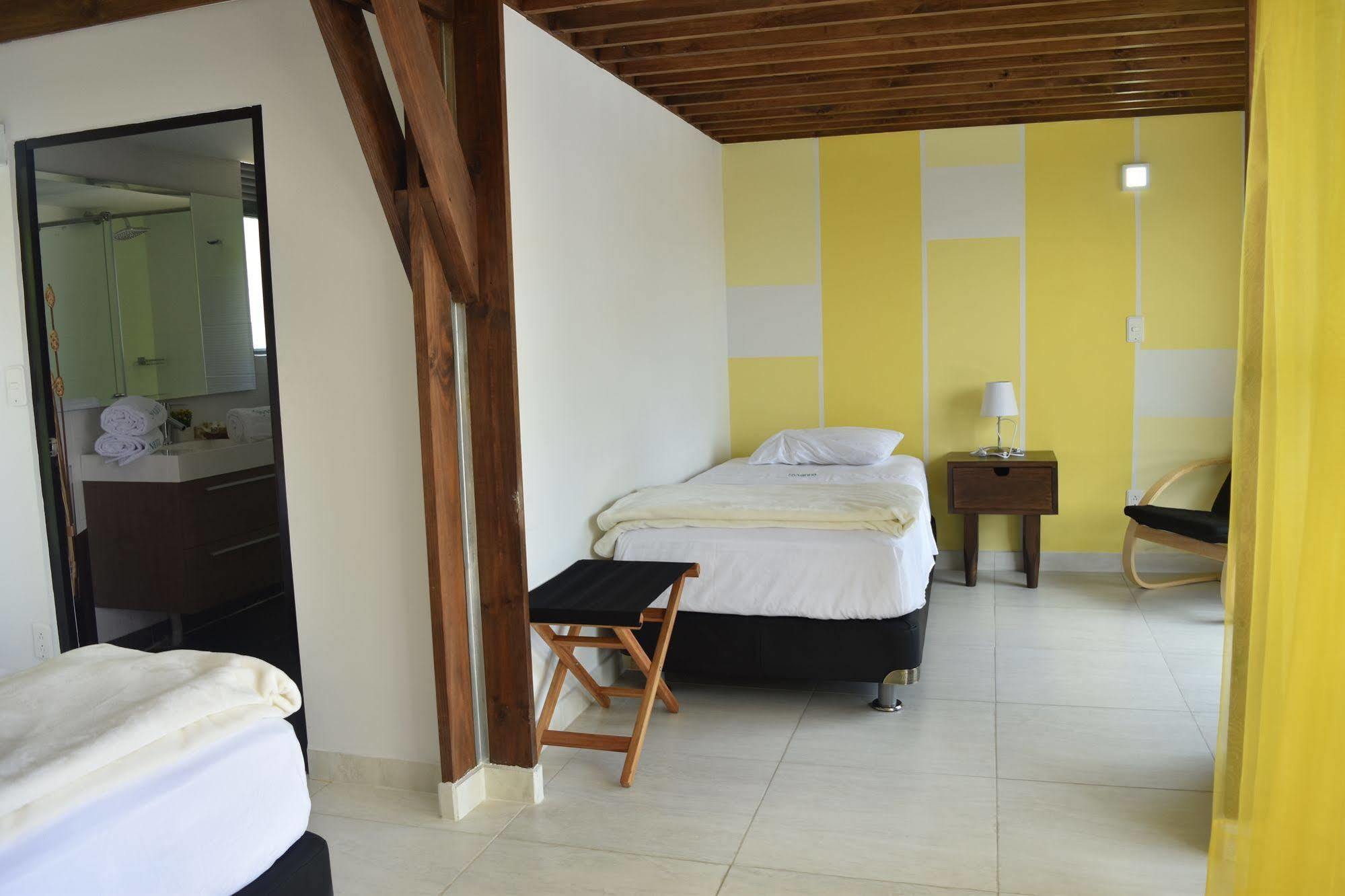 Hotel Syvanna Wellness And Spa Cerritos Ngoại thất bức ảnh