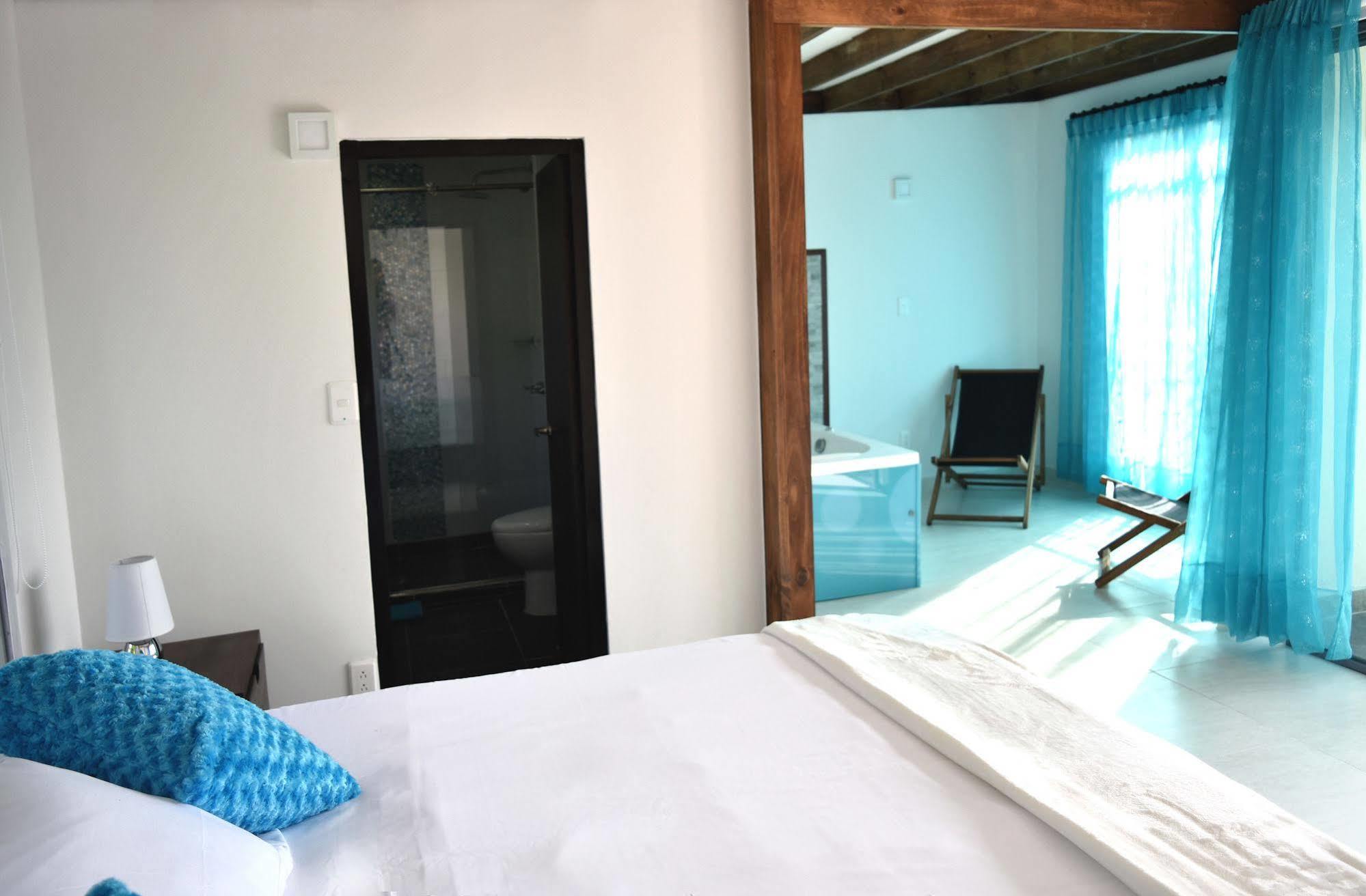 Hotel Syvanna Wellness And Spa Cerritos Ngoại thất bức ảnh