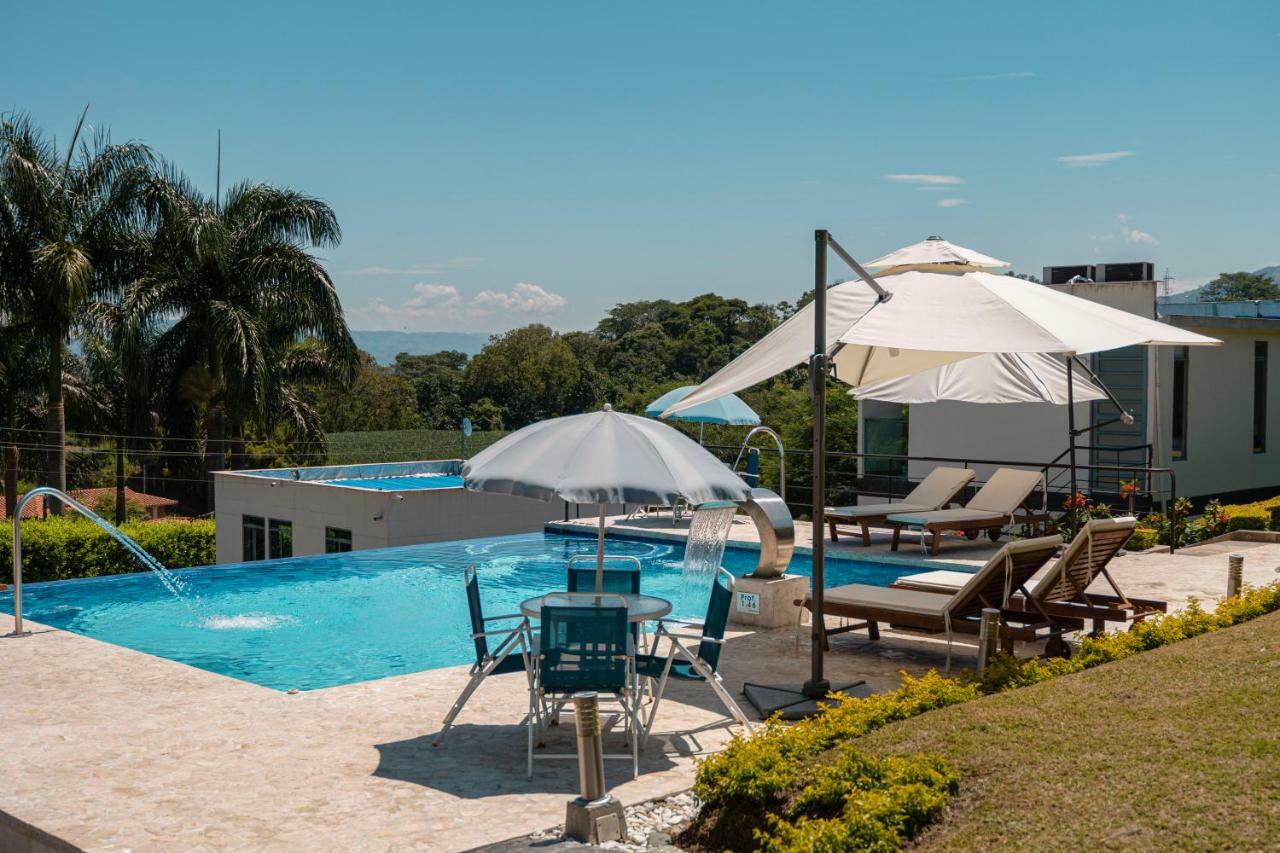 Hotel Syvanna Wellness And Spa Cerritos Ngoại thất bức ảnh