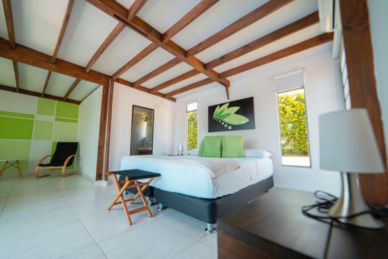 Hotel Syvanna Wellness And Spa Cerritos Ngoại thất bức ảnh