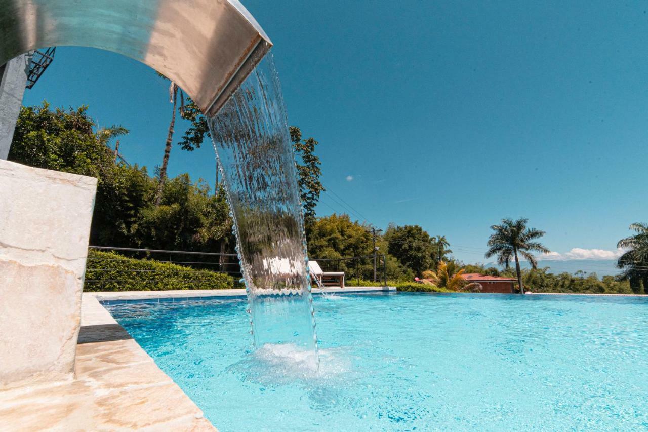 Hotel Syvanna Wellness And Spa Cerritos Ngoại thất bức ảnh