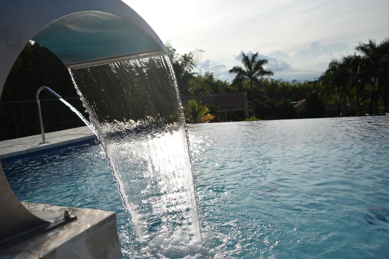 Hotel Syvanna Wellness And Spa Cerritos Ngoại thất bức ảnh