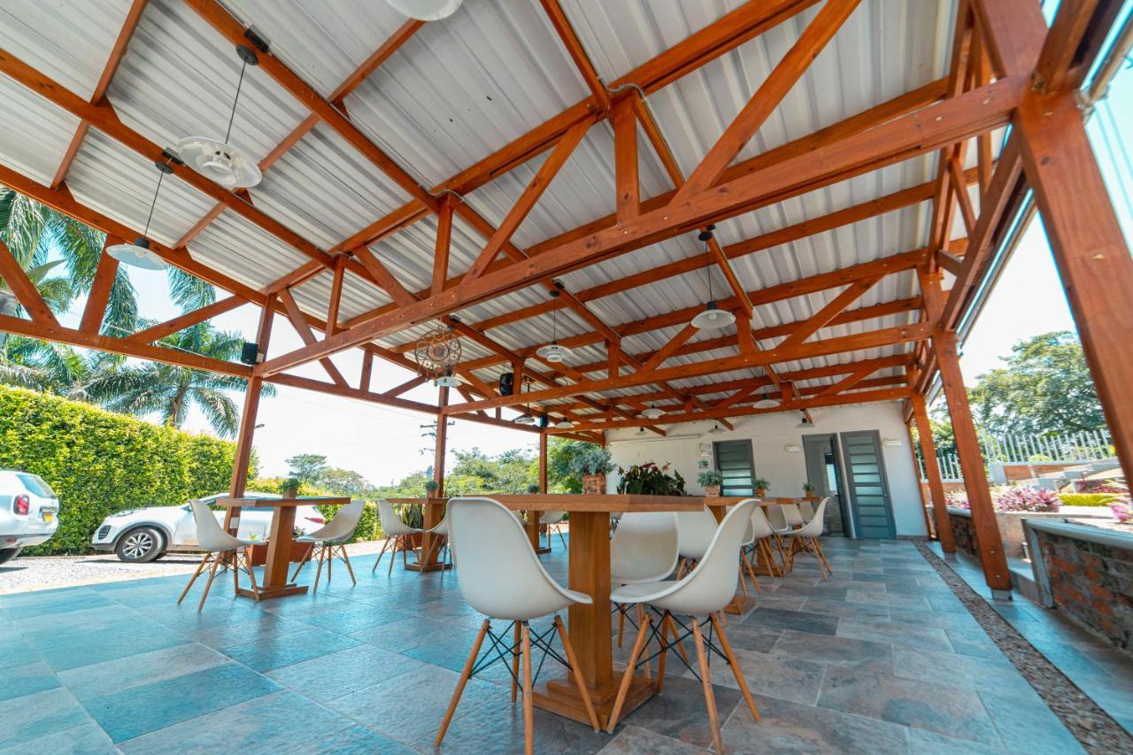 Hotel Syvanna Wellness And Spa Cerritos Ngoại thất bức ảnh