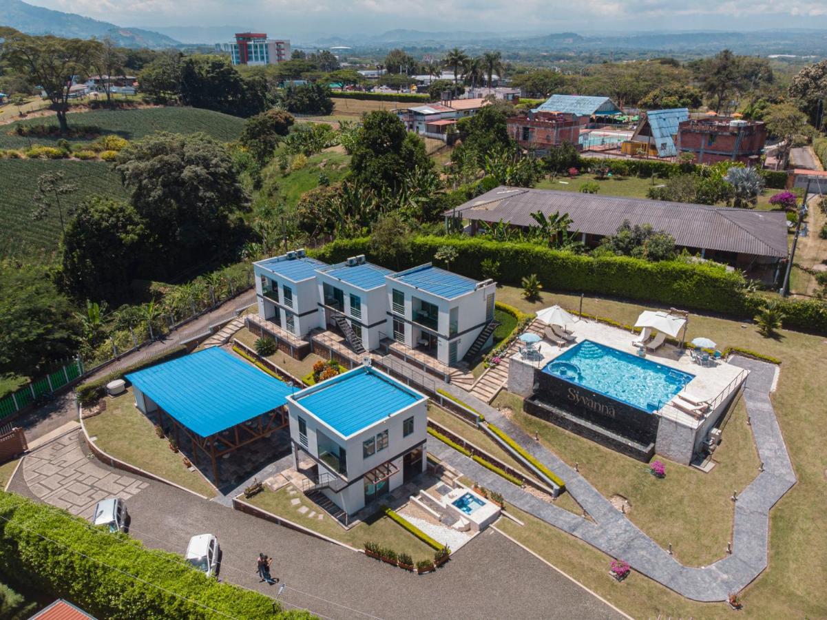 Hotel Syvanna Wellness And Spa Cerritos Ngoại thất bức ảnh